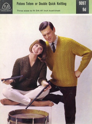 Knitting pattern: He/She Cables; Patons Beehive Booklet 9097; GWL-2022-15-25