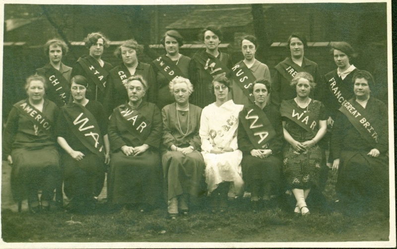 Postcard: Women wearing sashes; 1918 (2016.97.5)