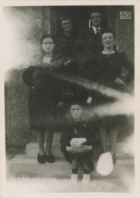 Photograph: Nellie, Pat, Agnes, Ellen & Mary; GWL-2017-107-15