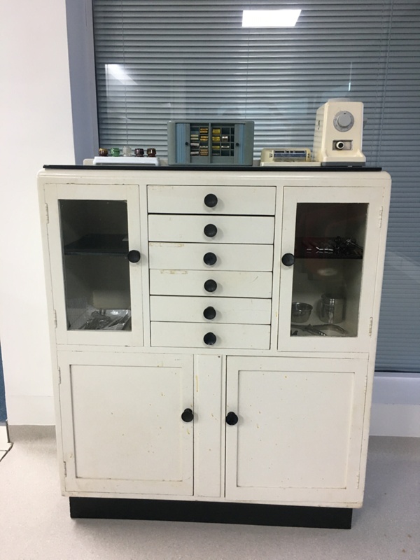 1950S DENTAL SURGERY D29 eHive