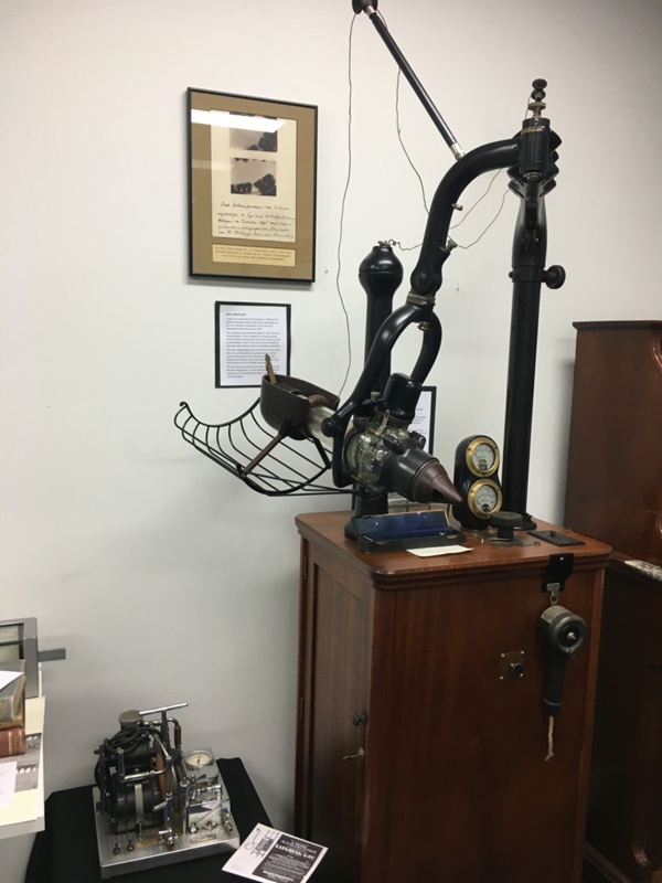 Ritter Dental X-ray Machine; Ritter; 1920s; D118 on eHive