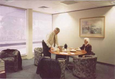 Morning tea with the Mayor; Jones, Alan G. (1919-2009); c. 2000; P4850