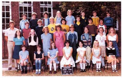 Sandringham Primary School Grade 6B, 1980; 1980; P8574