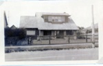 The house at 332 Beach Road, Black Rock; Munro family; c. 1942; P12388