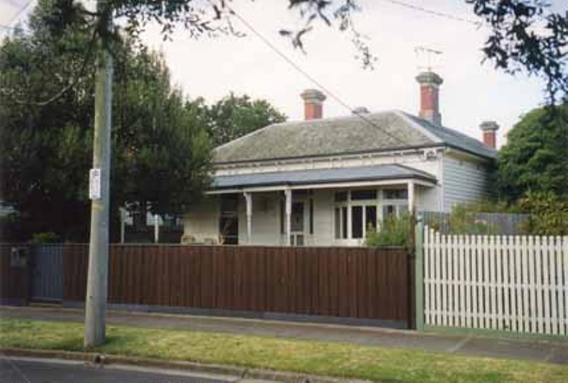 Dalston, 105 The Crescent, Sandringham; 1999 Dec. 3; P10722 eHive