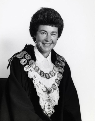 Sandringham Mayor, Councillor Pauline Reynolds; Reynolds, Pauline; 1987; PD3739