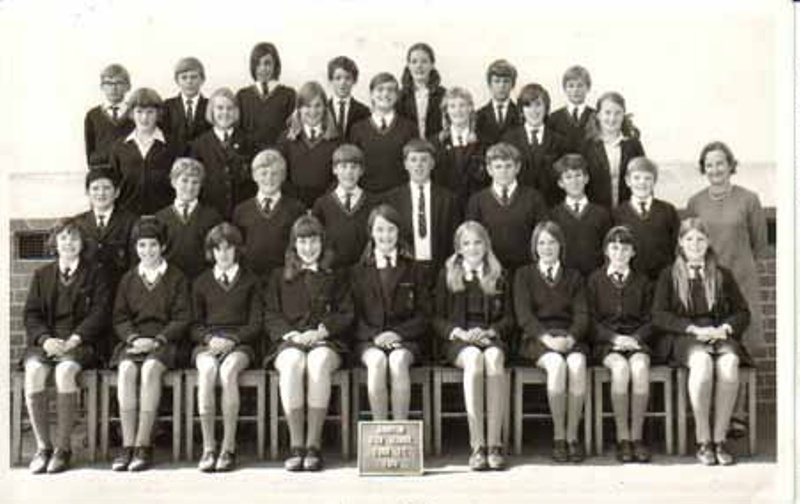 Hampton High School Form 1C, 1970; 1970; P7969 eHive