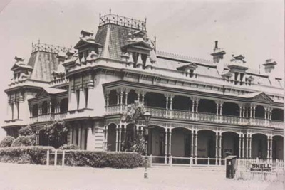 The Beaumaris Hotel; c 1900?; P0426