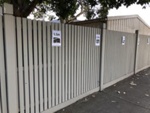 Fence markings for students to line up socially distanced; Choat, Liz; 2020 Jul. 25; PD3280