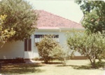 House and garden, 41 Avondale Street, Hampton; Venn family; 1954; P12333