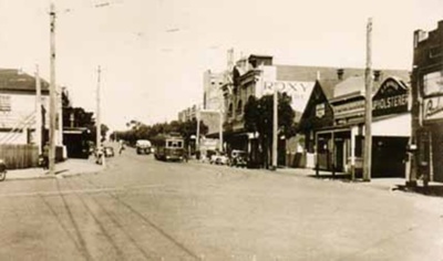 Bay Road, Sandringham; 1949; P1011