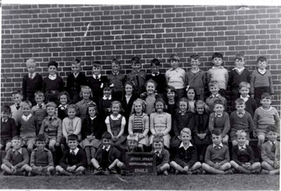 Sandringham East State School No. 4429, Grade II, 1947; 1947; P8333