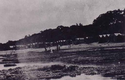 Bathing boxes at Beaumaris.; 1921; P0502