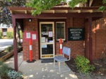 Medical clinic's COVID-safe entry waiting area arrangements, Brighton; Choat, Liz; 2020 Oct. 22; PD3310
