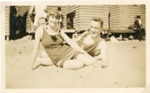Sandringham bathing boxes and Violet and Leslie Bower; 193-; P8934