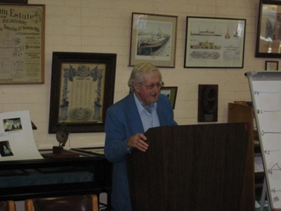 Library Week special event, Sandringham and District Historical Society; Nilsson, Ray; 2007 May 27; P8152