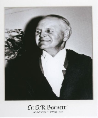 Cr. G. K. Barnett, Mayor of Sandringham, 1958-59; Nilsson, Ray; 2017 Jul. 3; P12282