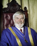 Mayor Graeme Disney; Reynolds, Pauline; 1998; PD3879
