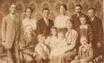 Charlie H. Stevens and family; 1917; P0031