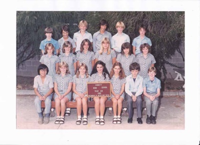 Highett High School year 8B, 1982; 1982; P8349